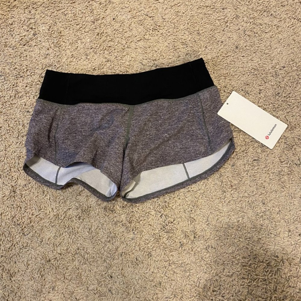 Lululemon Speed Up LR Short 2.5" Lined Shorts